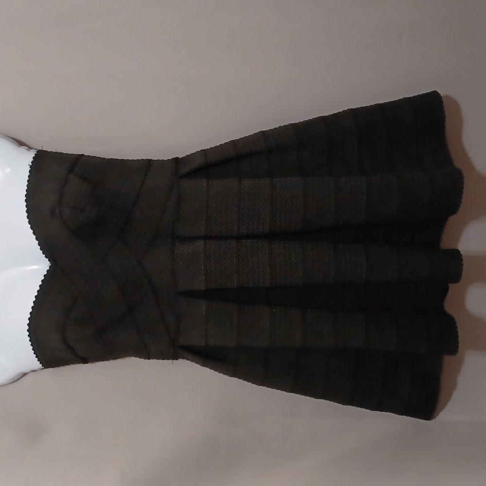 SANS SOUCI Women's Black Strapless Pleated Mini Dress. Size M